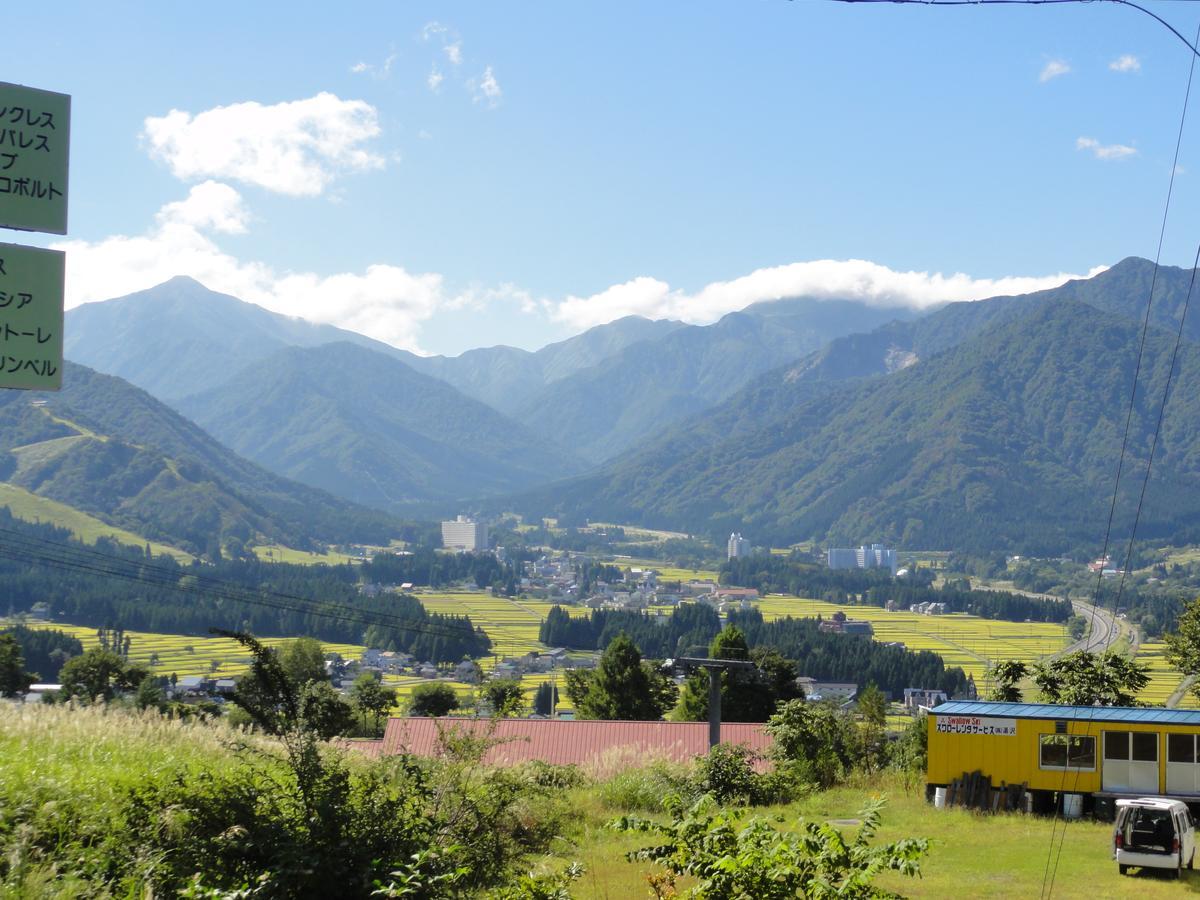 Hotel Alphastar Iwappara Yuzawa  Eksteriør billede